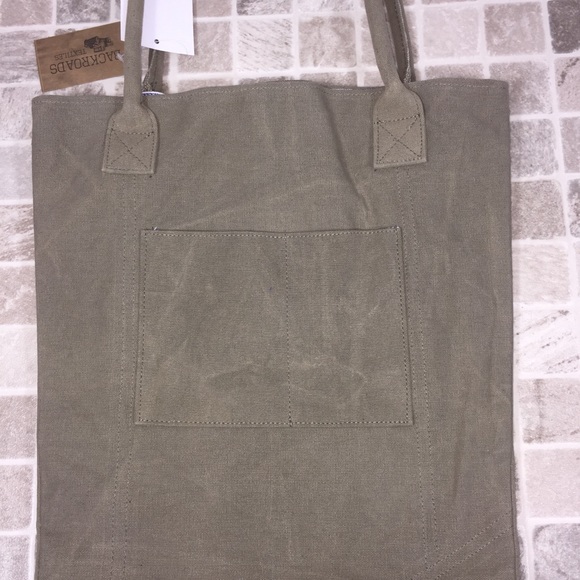 Peace Bag! Brand new with Tags - Picture 4 of 6