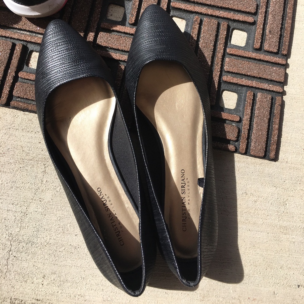 Black Christian Siriano Flats for @jpujols