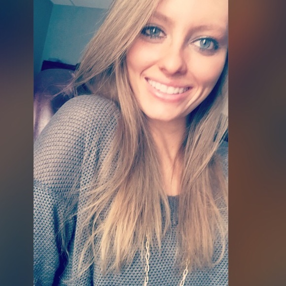 Meet Me! 💋 - Picture 4 of 7