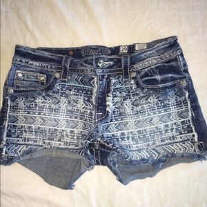 Miss Me Signature Styled Shorts