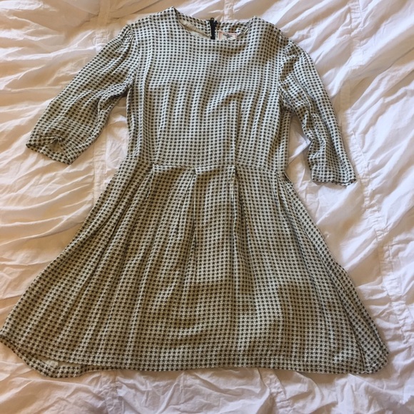 Alice Ritter Dress - Picture 3 of 4