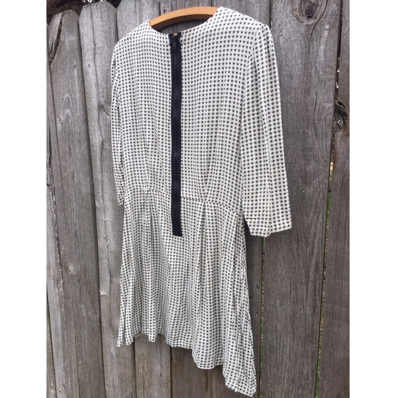 Alice Ritter Dress - Picture 4 of 4