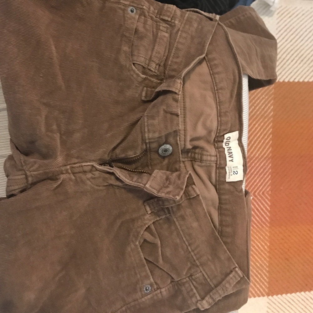 Tan cords
