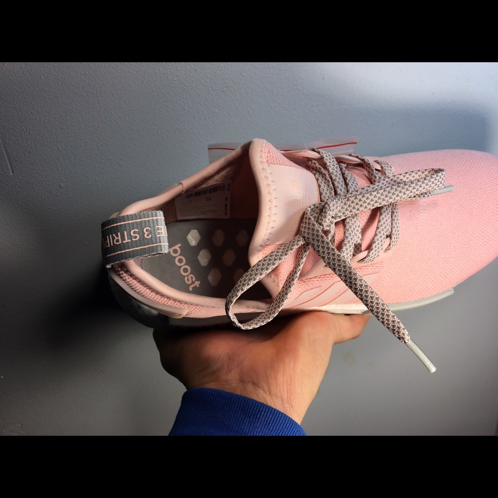 NMD R1 Vapour Pink - Picture 2 of 4