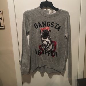 Put gangsta wrapper sweater