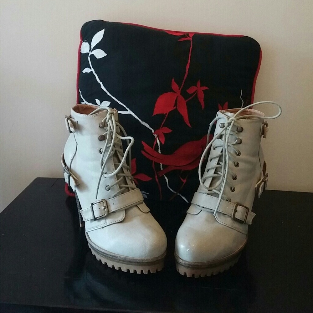 Unique Heeled Ankle Booties