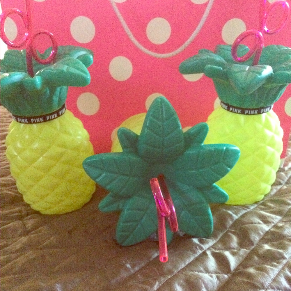 🌴Victoria's Secret  pineapple and crazy straw NEW