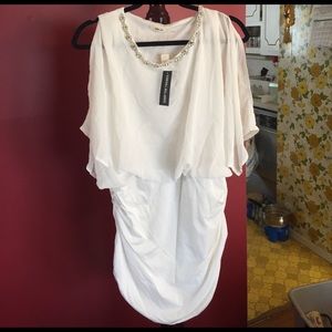 Beautiful BRAND NEW dress 👗