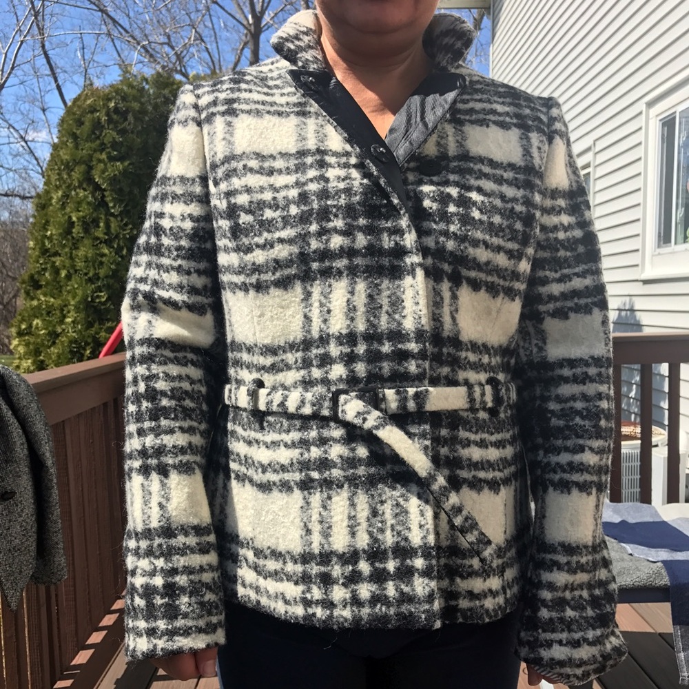 Banana Republic Coat SZ 4 Petite