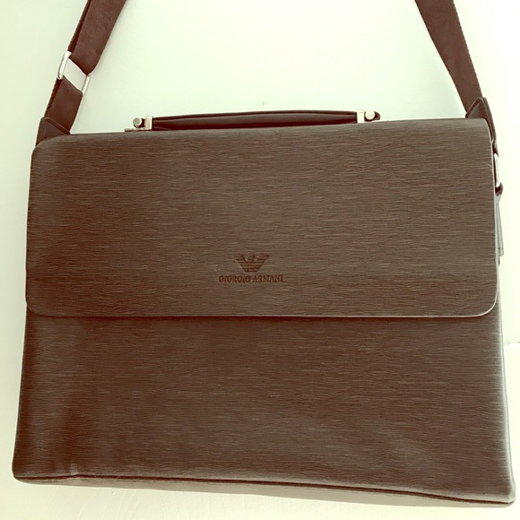 GIORGIO ARMANI LAPTOP SHOULDER BAG - Picture 1 of 4