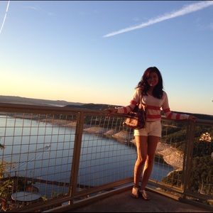 Meet your Posher, Lyda