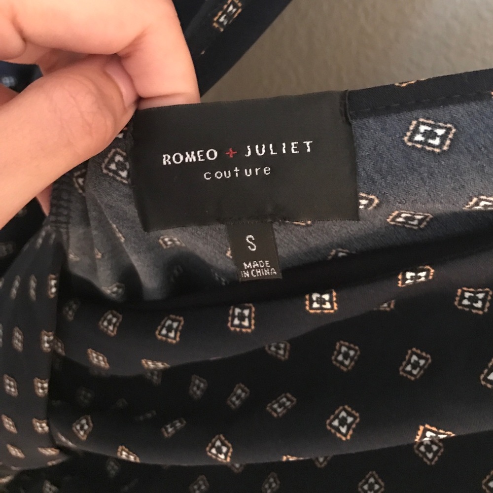 Romper! - Picture 3 of 3