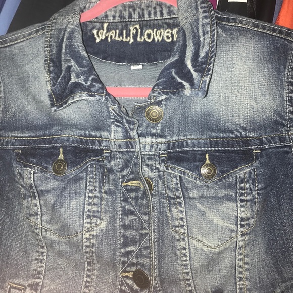 Jean jacket - Picture 3 of 5