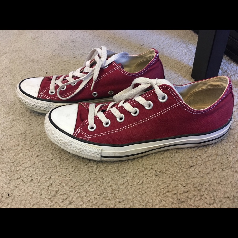 Red/maroon converse