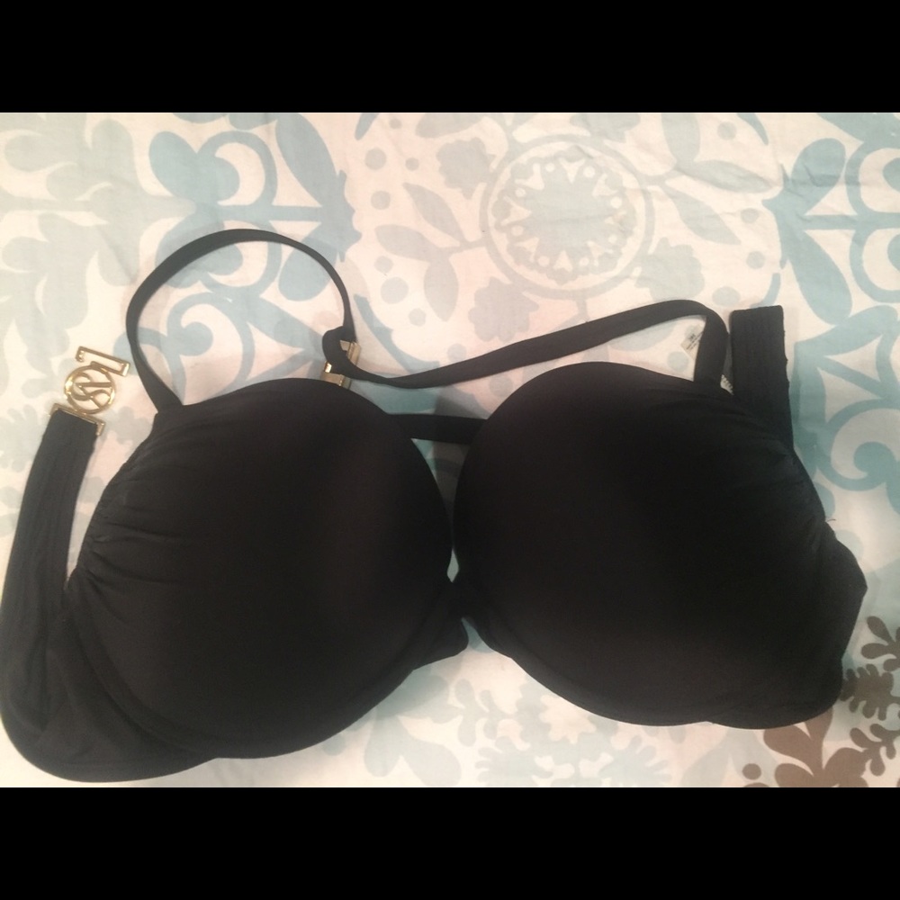 Vic secrets bikini top