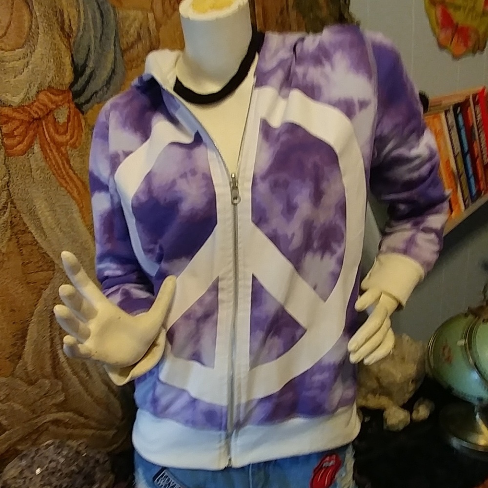 Reduced✌NWOT✌ Reversable Tie Dye "PEACE" Hoodie