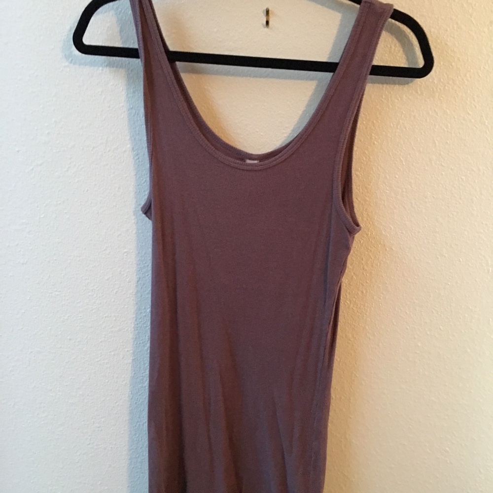 Ribbed tank
