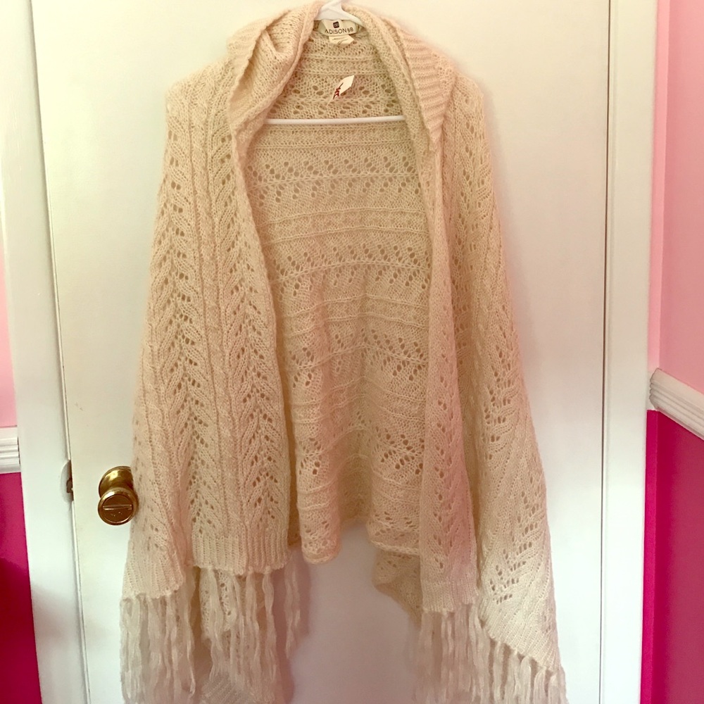 Cream poncho