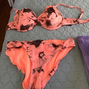 Vince Camuto Swim