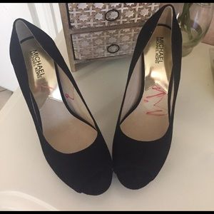 Black Michael Kors heels