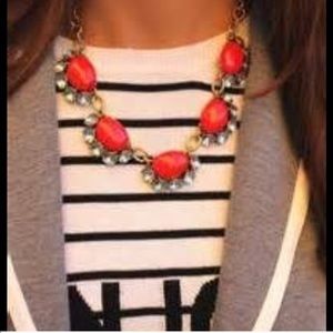 Stella and Dot Mae necklace no box