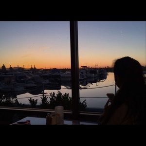 Meet your Posher, Mayra