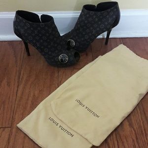 Louis Vuitton Heels