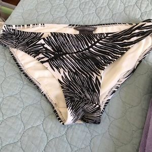 Vince Camuto swim