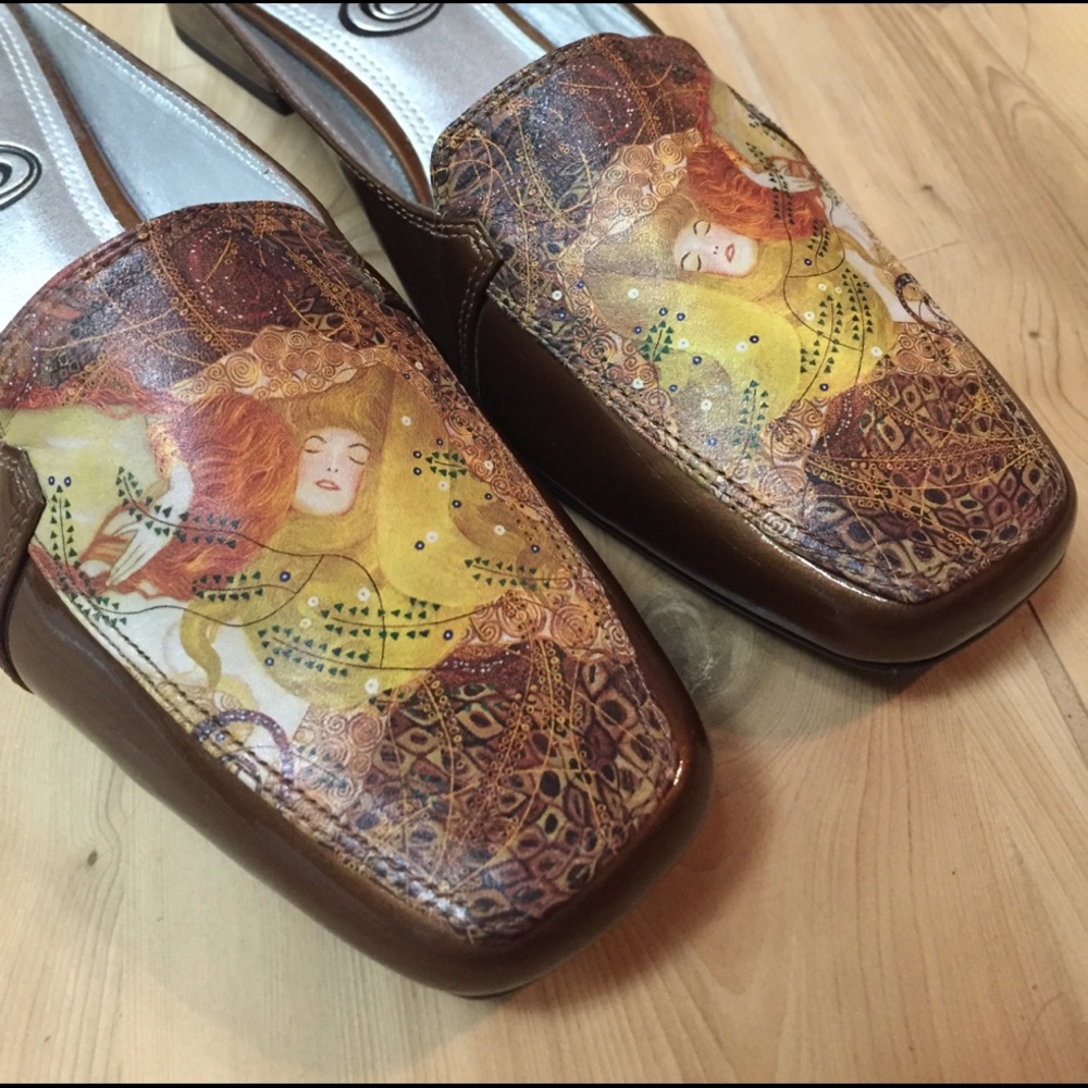 Icon Mules