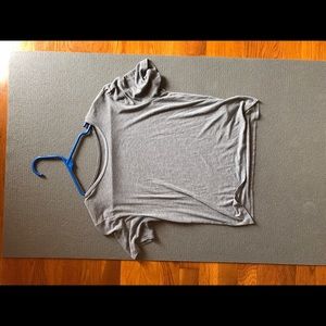 Gray cropped-hem t-shirt, basic