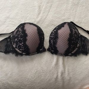 Victoria's Secret black lace bombshell bra NWOT
