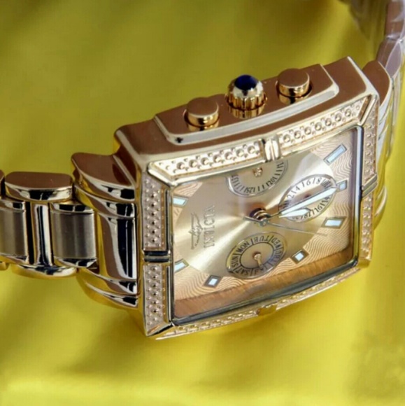 Big Sale,INVICTA $700 18k Gold Crystal WATCH