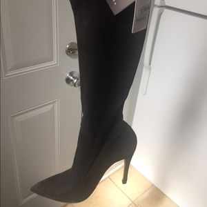 Zara Boots-Suede BLOGGER FAVE