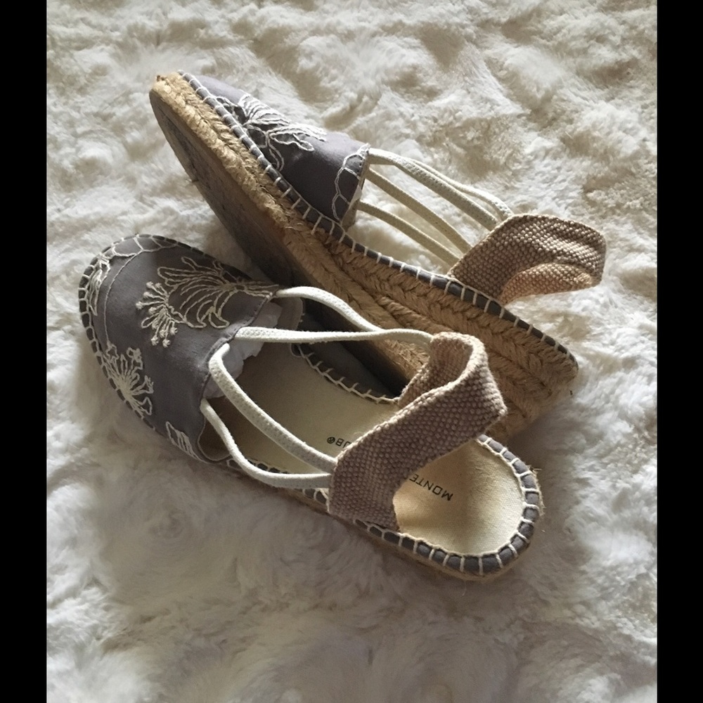 Wedge Sandals🌿