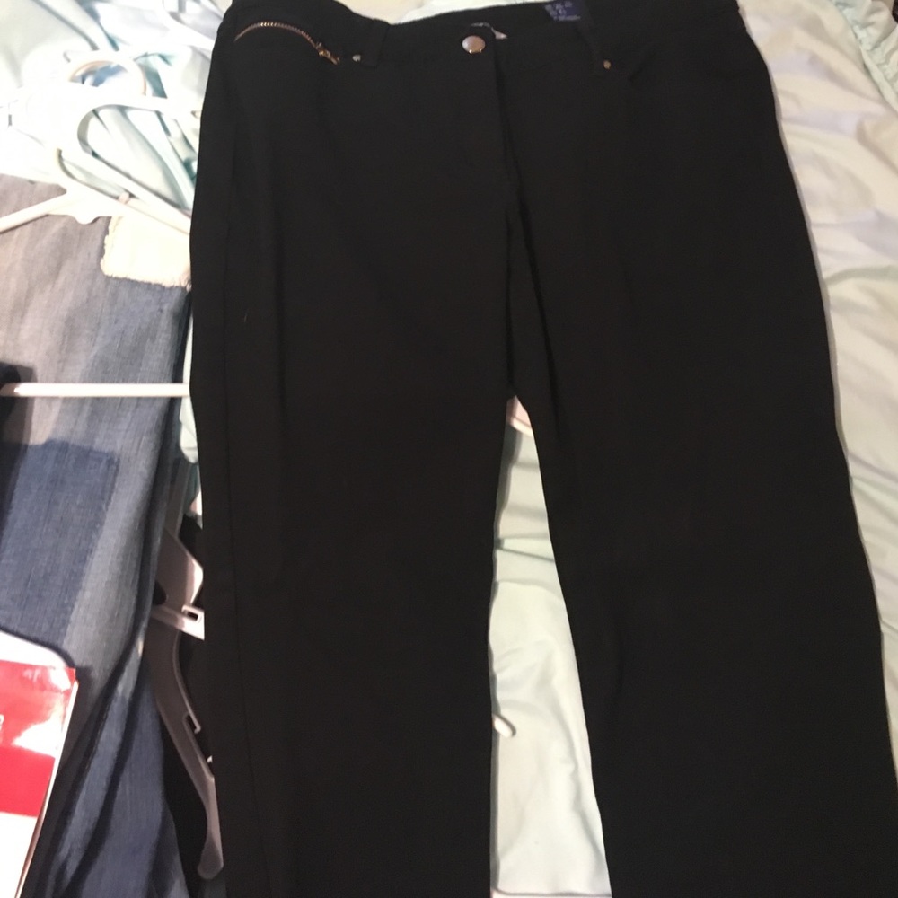 Skinny pants/ gold hardware