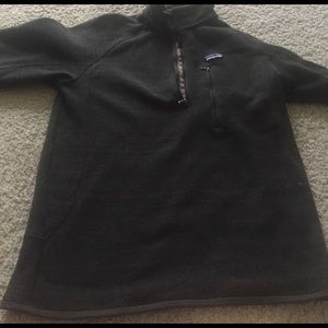 Patagonia pull over