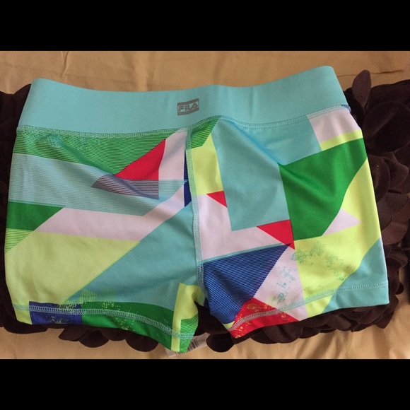 Shorts - Picture 2 of 3