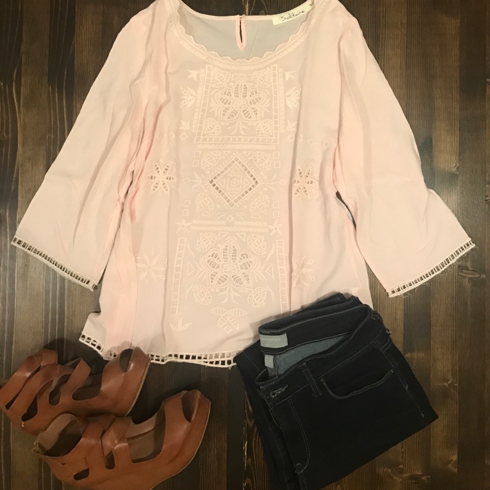 Cute pink top