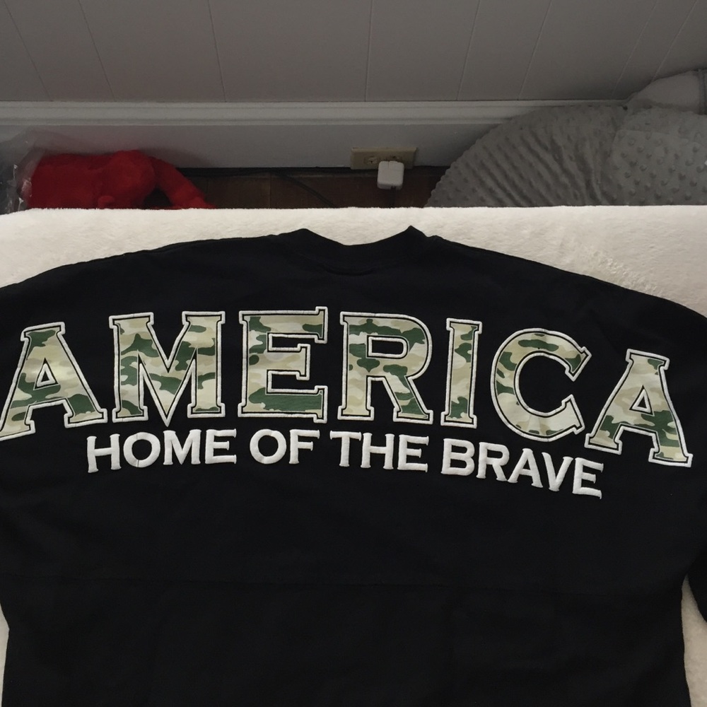 America long sleeve spirit jersey black NWOT