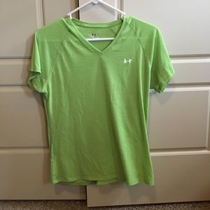 UNDER ARMOUR HEAT GEAR SHIRT