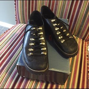 Reaction black leather shoes
