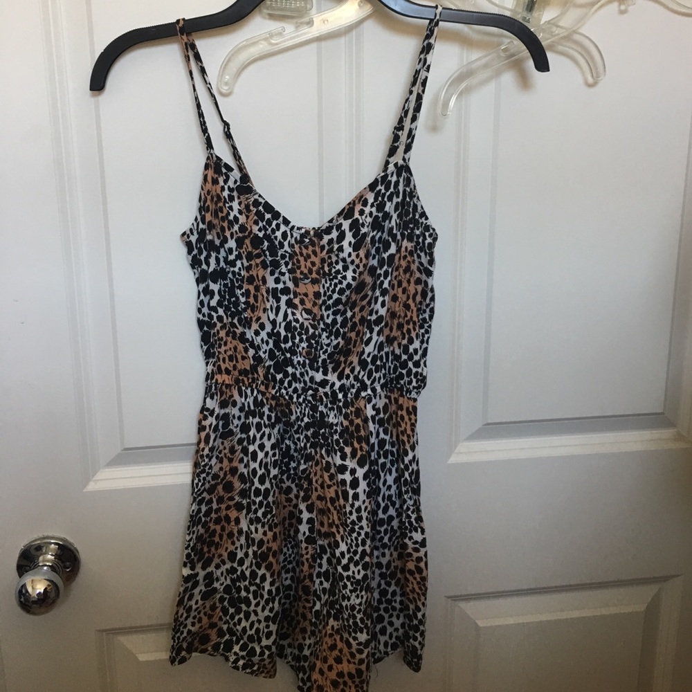 Cotton on leopard romper
