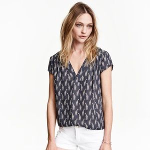 Giraffe print H&M blouse