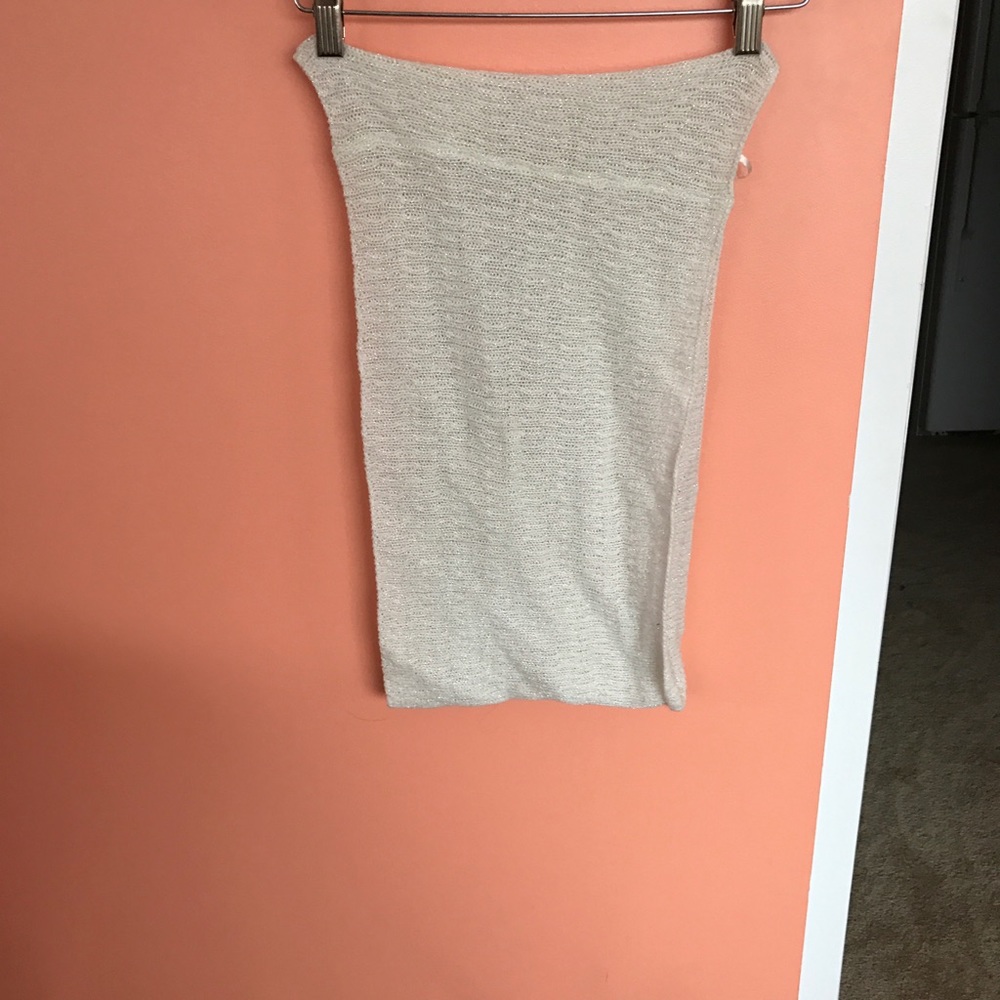 white infinity scarf