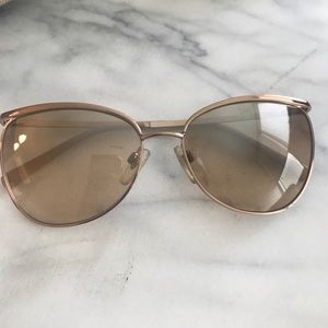 Burberry rose gold aviator sunglasses