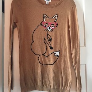 Old Navy Sweaters - EUC Old Navy Fox Sweater, sz M Old Navy Sweaters - EUC Old Navy Fox Sweater, sz M