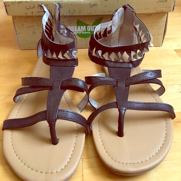 dream out loud Shoes - NWOT Black Sandals