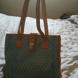 Women's Dooney & Bourke