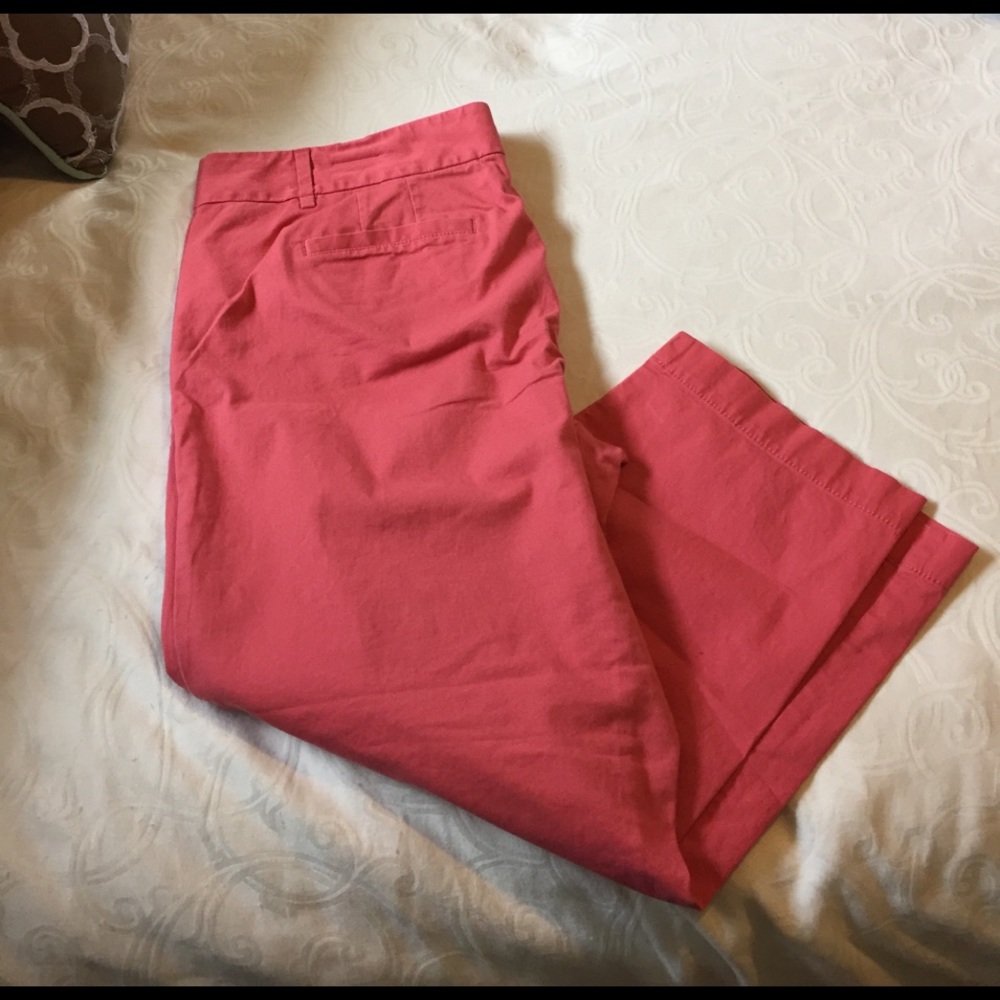 Loft Pink Cropped Pants