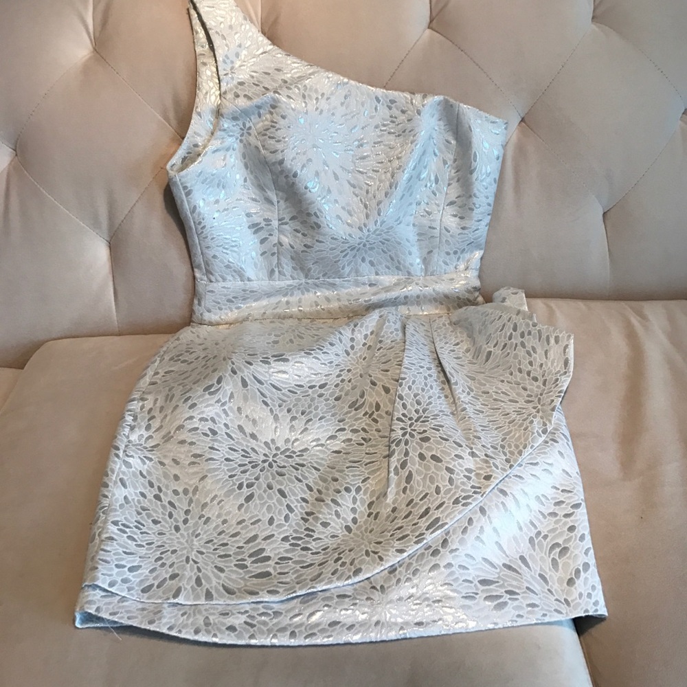NYE Dress! Shimmery silver white 1 shoulder dress